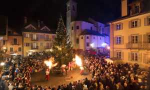 2 Santa Mercatini Natale 2019 0852 HR