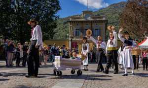 5ccf6c6d 3cbb 4029 a2bb dc02b6cfa595