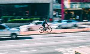 ciclabile bici strada citta