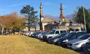 cimitero domo esterno auto