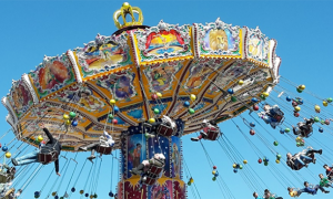 giostra festa altalena