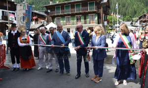 inaugurazione bernardo macugnaga