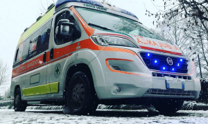 neve primo piano ambulanza