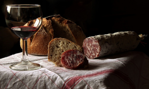 pane salame vino rosso