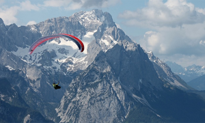 parapendio red bull x alps