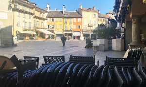 piaza mercato vuota lockdown chiusi giorno