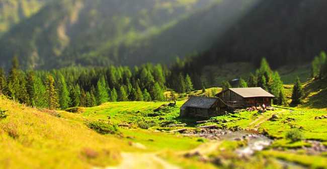 baita montagna prato