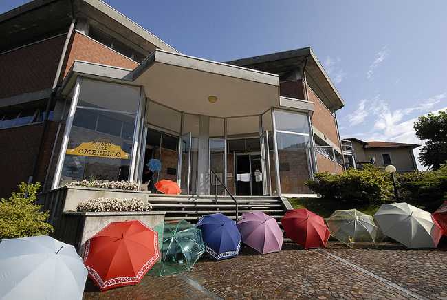 ombrello museo gignese