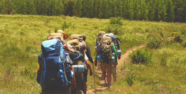 sentiero zaino spalloni