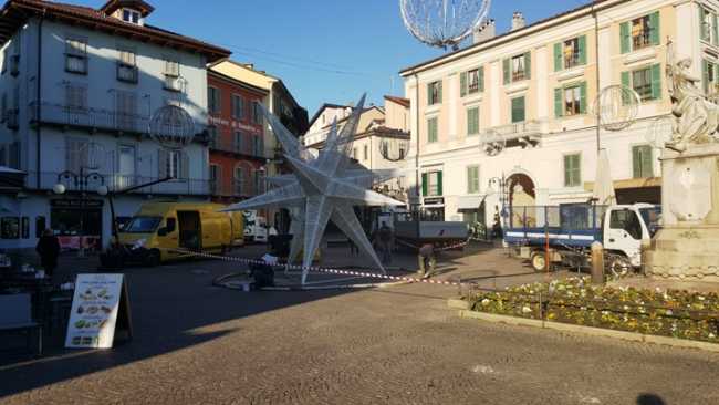 stella natale piazza intra