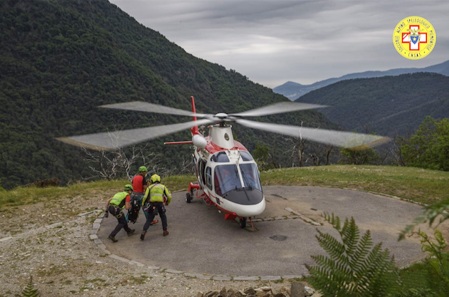 sera decollo uomini montagna piazzola