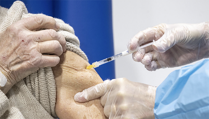 Sono 31.654 le persone che hanno ricevuto oggi il vaccino contro il Covid 