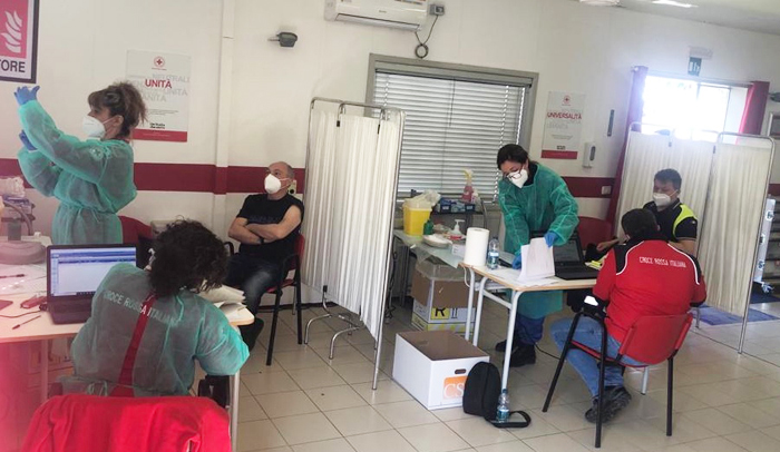 Effetti positivi della vaccinazione sulla capacità del virus di propagarsi: i dati del Piemonte 