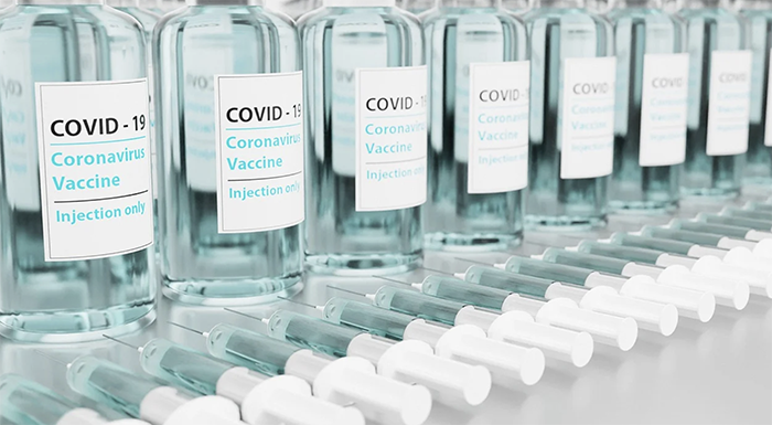 La macchina vaccinale del Piemonte non si è fermata nemmeno a capodanno: 26.614 vaccini