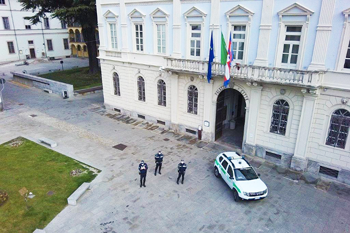 Domodossola: tutti negativi i tamponi fatti agli agenti della polizia locale
