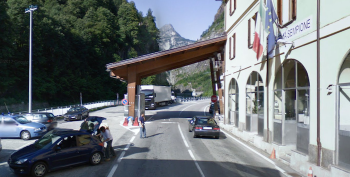 Traffico di valuta: crescono le violazioni in frontiera, dati triplicati 