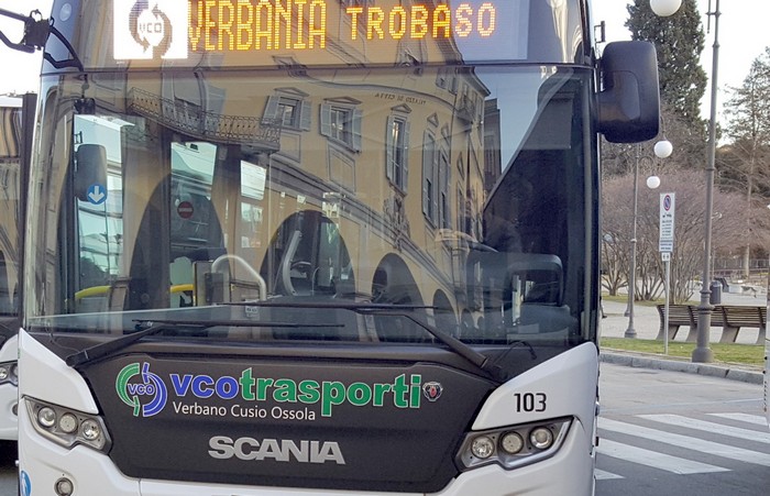 Tornano i bus di linea con la Svizzera