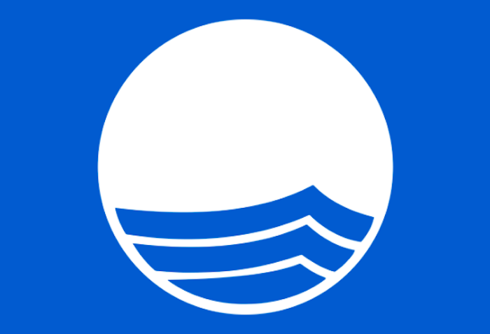 Arona cerca la bandiera blu 