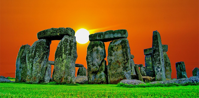 stonehenge tramonto 
